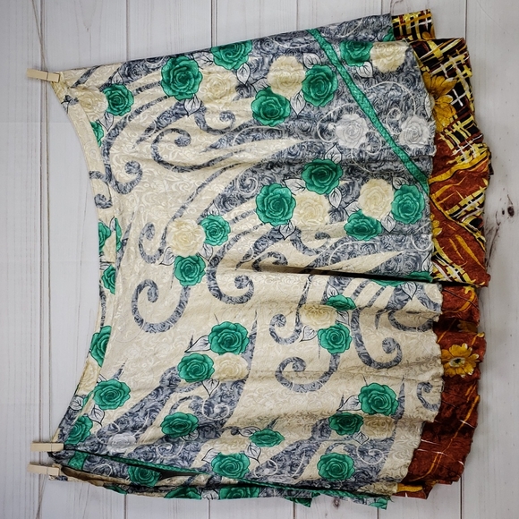 Darn Good Yarn Sari Silk Wrap Skirt Tea Goddess - Picture 5 of 16